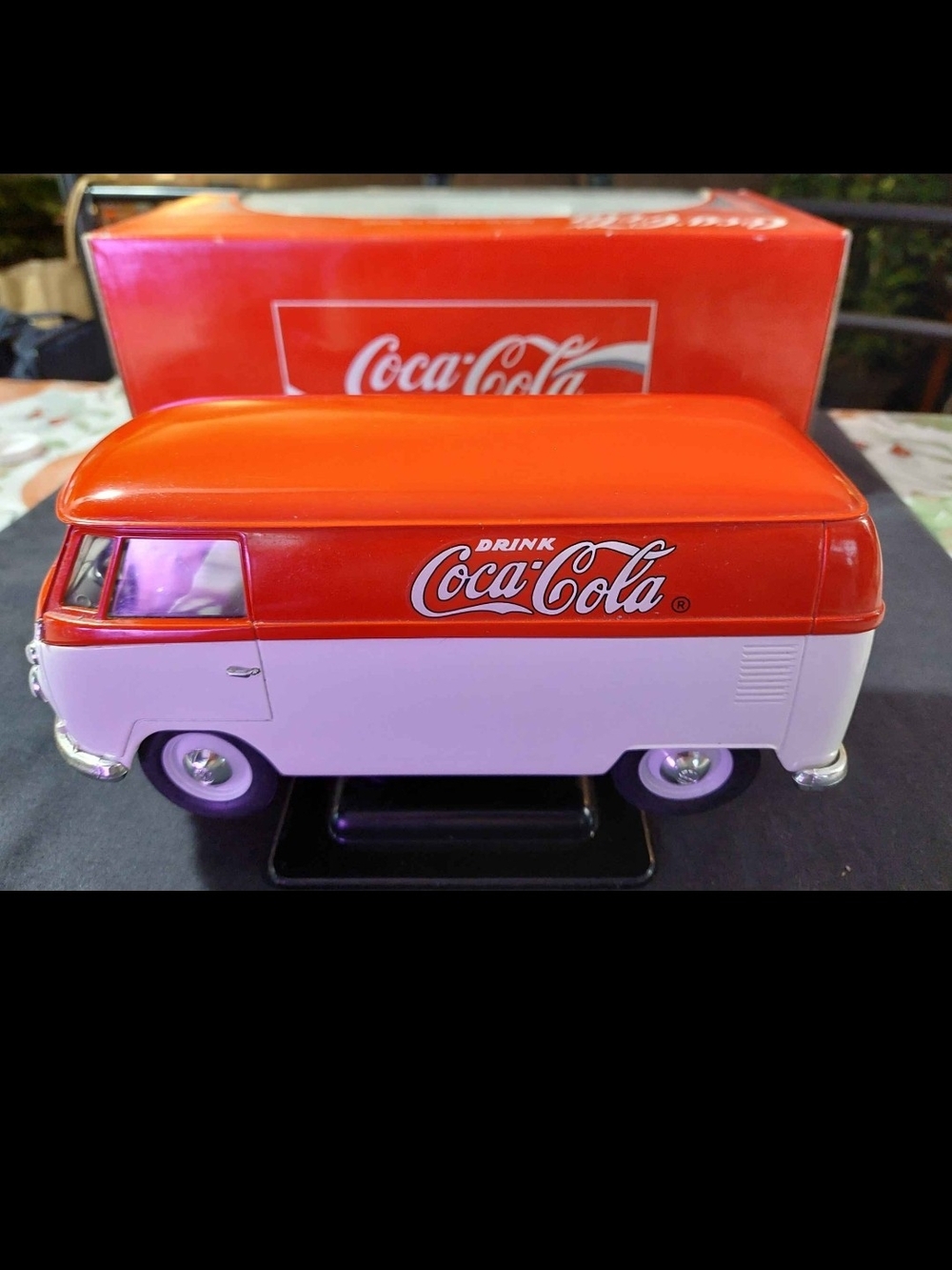 SOLIDO Coca-Cola 1966 1/18 Volkswagon Die Cast Model